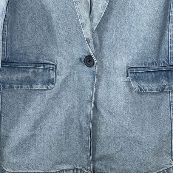 American Eagle Outfitters Light Blue Oversized Jacket(Size Small) - Picture 9 of 11